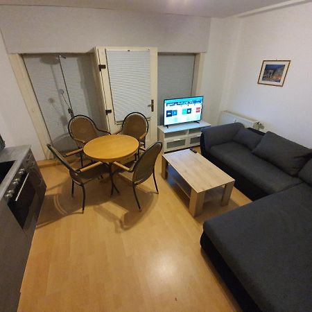 Zentrale 2 Zimmer Eg Wohnung Mit Balkon ไลป์ซิก ภายนอก รูปภาพ