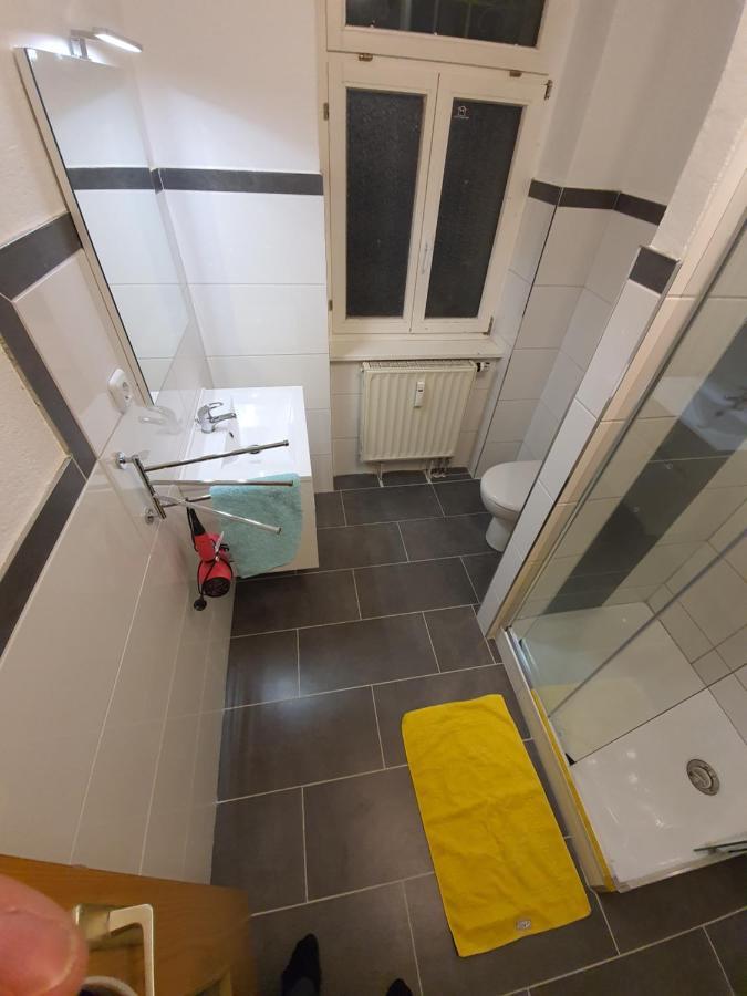 Zentrale 2 Zimmer Eg Wohnung Mit Balkon ไลป์ซิก ภายนอก รูปภาพ